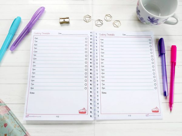Christmas Planner Notebook- Cooking Timetable
